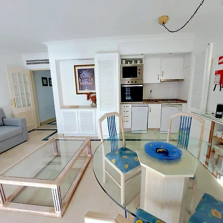 Marina Mar Sea Breeze By Sapvillas Appartement