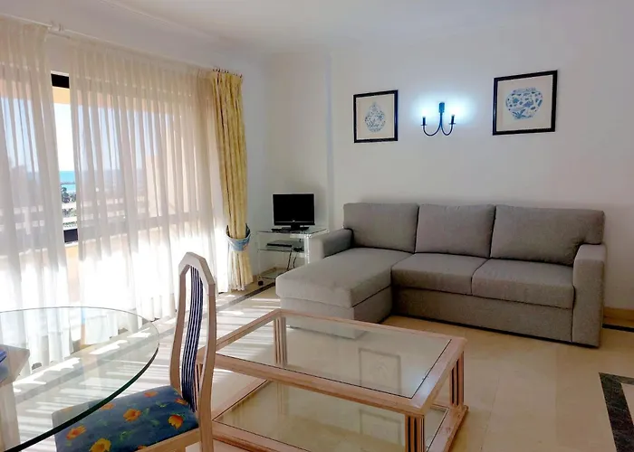 Marina Mar Sea Breeze By Sapvillas *