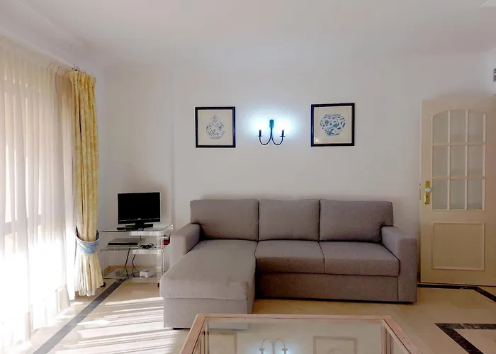 Marina Mar Sea Breeze By Sapvillas