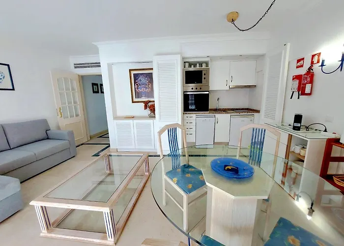 Marina Mar Sea Breeze By Sapvillas Apartament